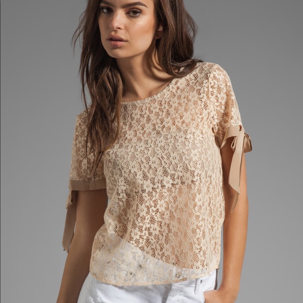Paper crown Jamestown lace top